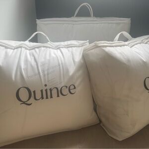 Quince White Premium Down Alternative Comforter/Duvet Insert) Bedding